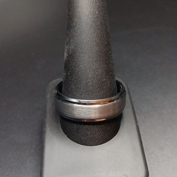 New Blue Tungsten Carbide Men's Size 12.5 Silver Ring - Picture 1 of 4